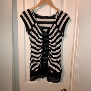 Black & White Striped Daytrip Top